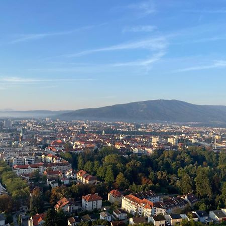 Studio With A View On City Center Park Maribor Exterior photo
