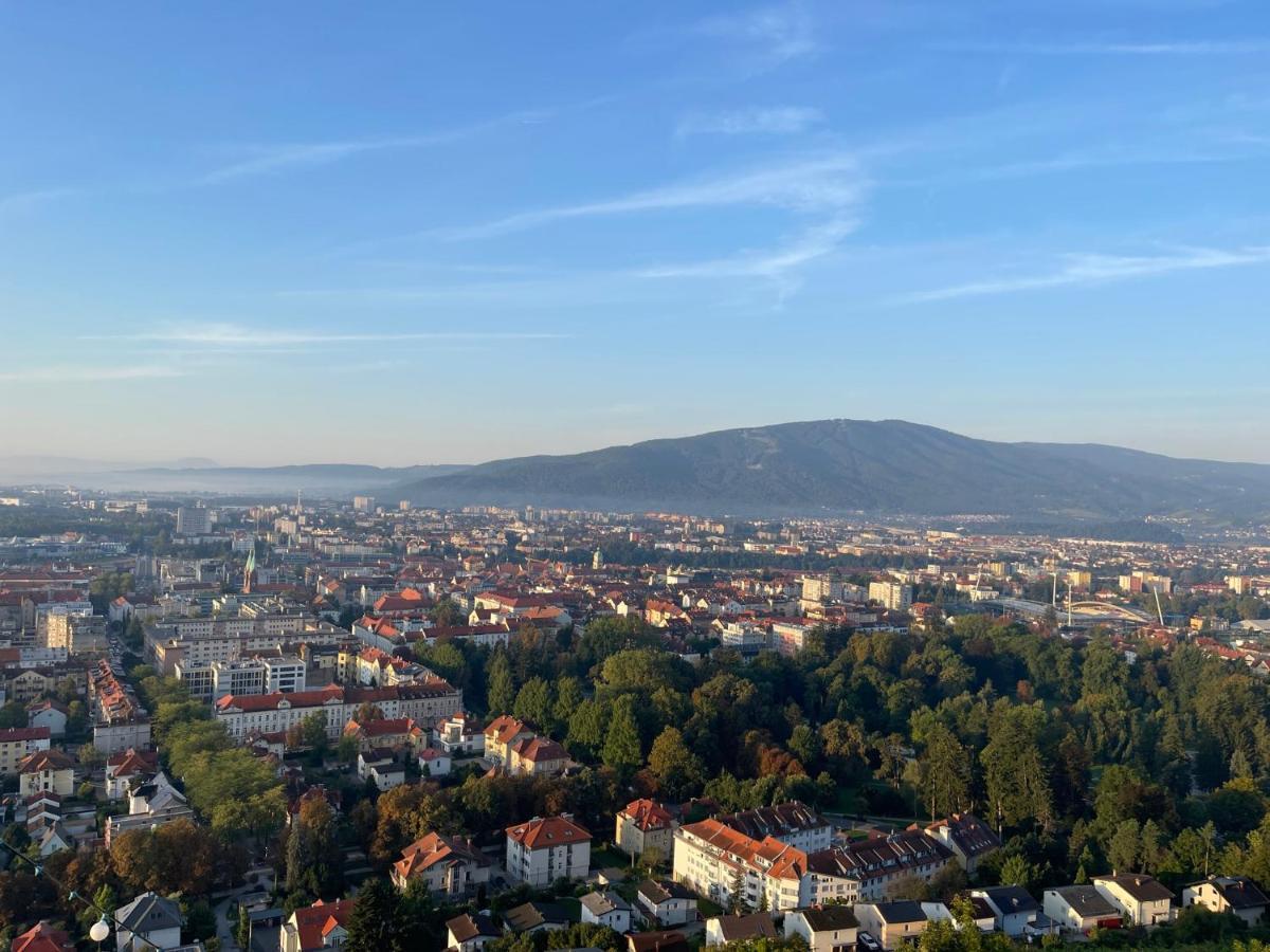 Studio With A View On City Center Park Maribor Exterior photo